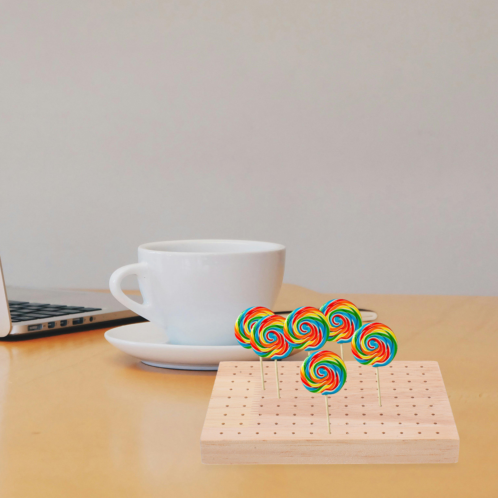 حامل عرض خشبي حلزوني للفواكه و - مراجعة Display Stand Wood وسعره