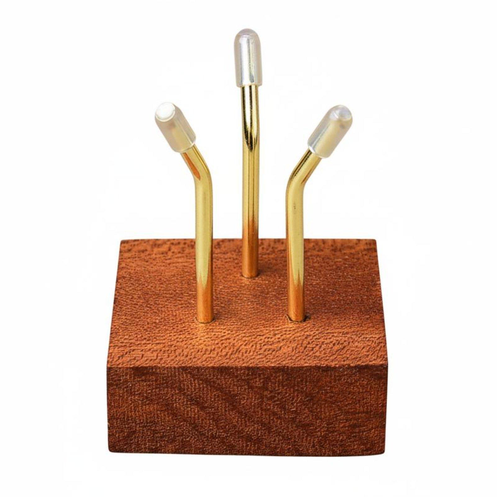 حامل خشبي صلب بقاعدة كريستالية - مراجعة Display Stand Wood وسعره